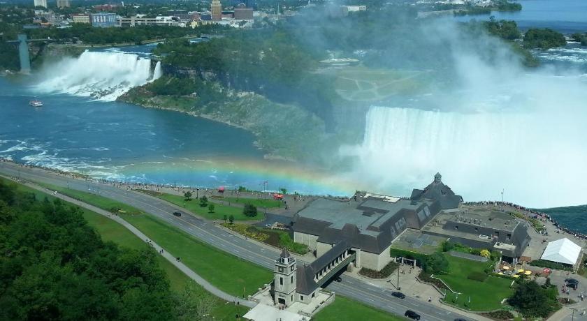 Tower Hotel At Fallsview Niagara Falls Exteriér fotografie