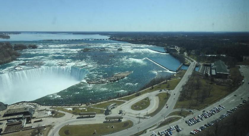 Tower Hotel At Fallsview Niagara Falls Exteriér fotografie