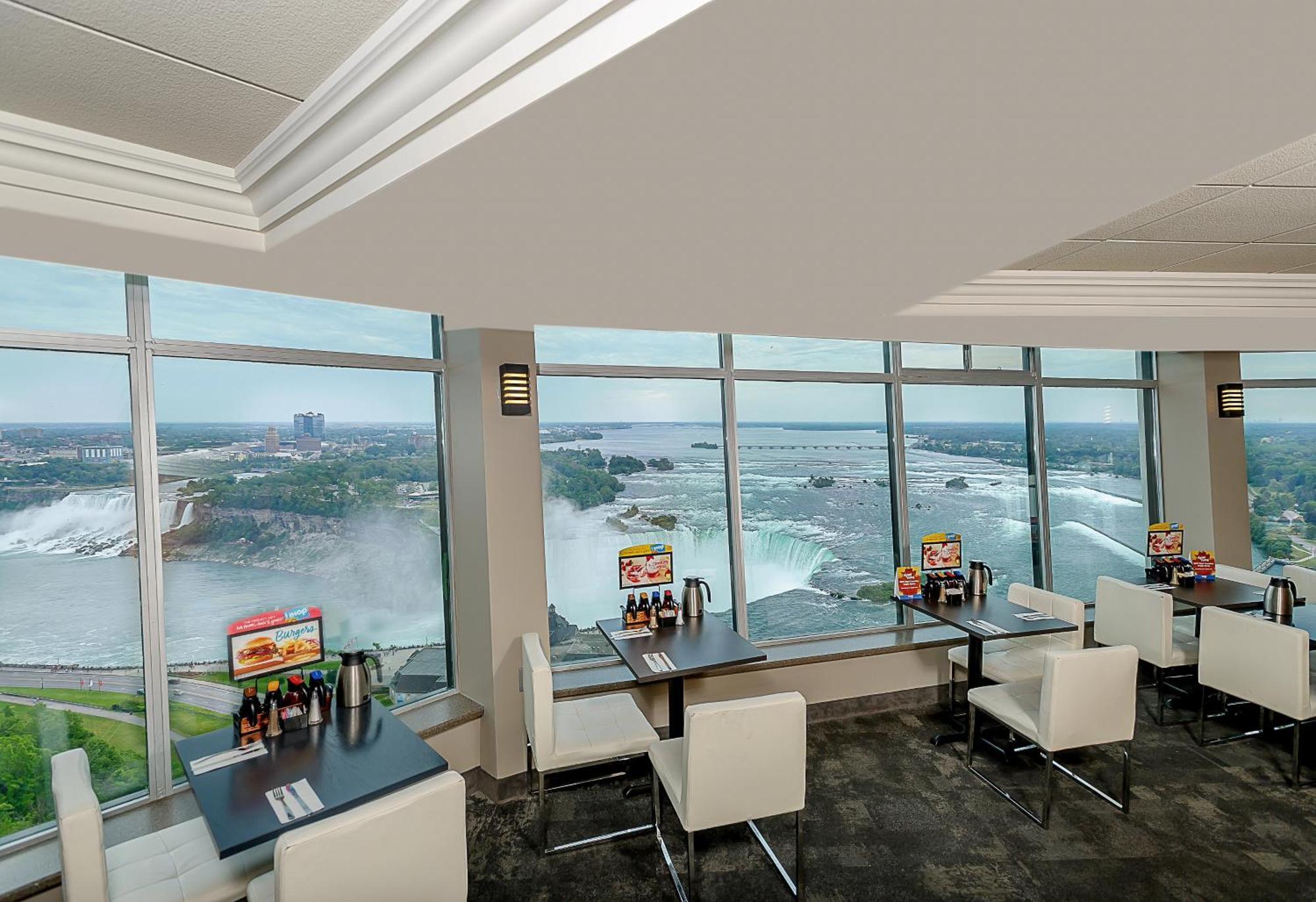Tower Hotel At Fallsview Niagara Falls Exteriér fotografie