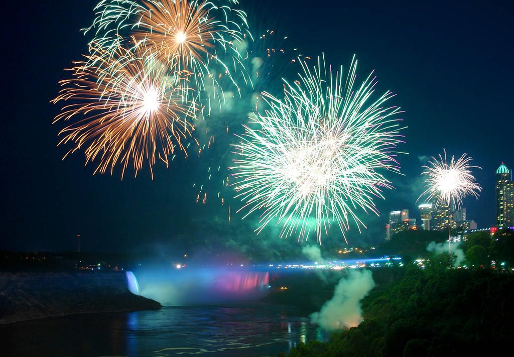 Tower Hotel At Fallsview Niagara Falls Exteriér fotografie