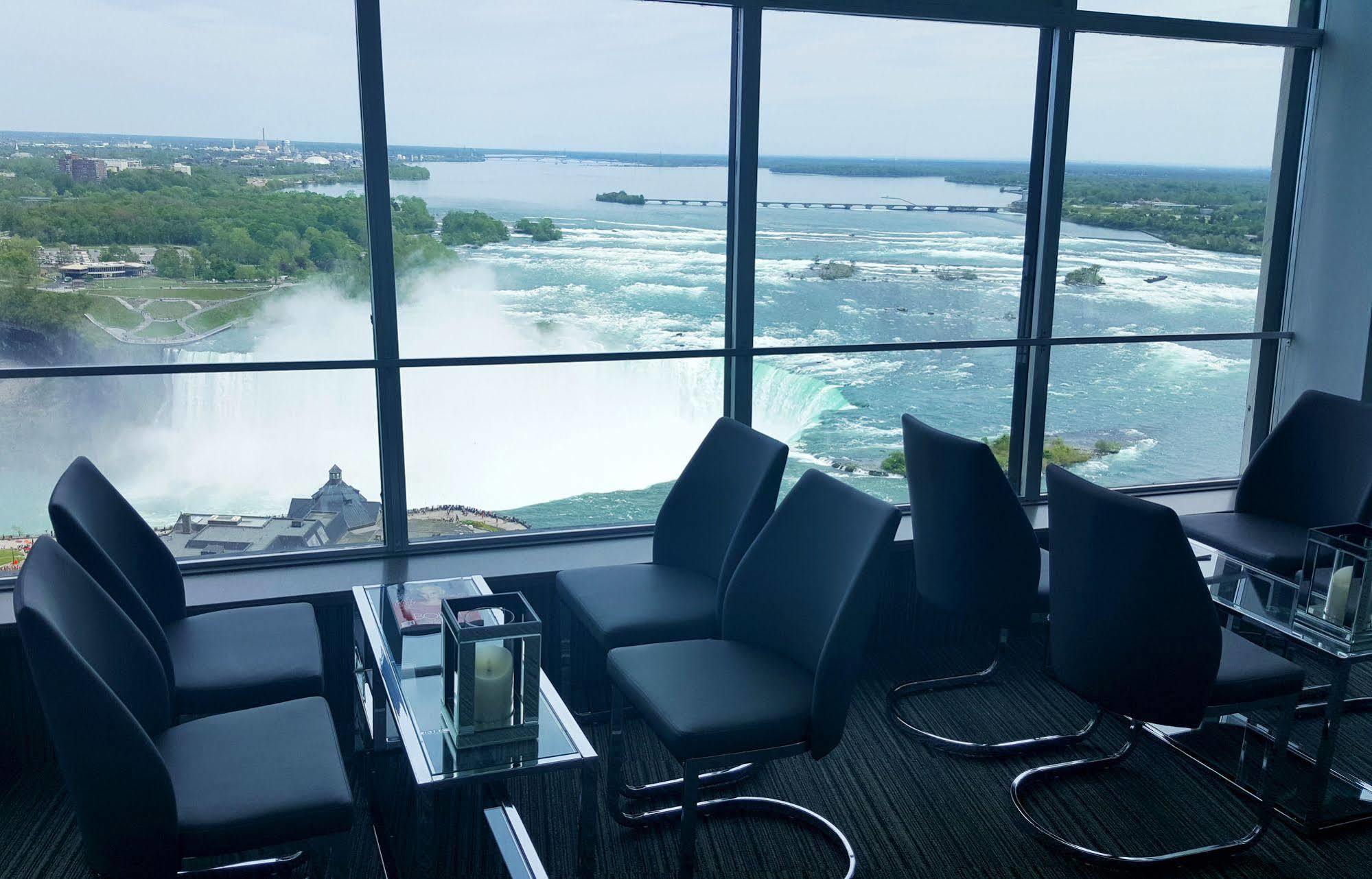 Tower Hotel At Fallsview Niagara Falls Exteriér fotografie